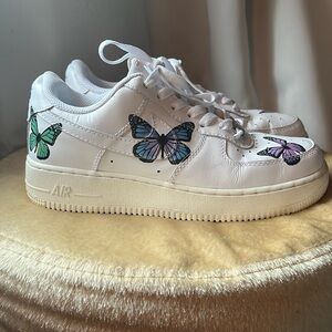 NIKE Size 7.5 Pastel Butterfly Effect AF1!!